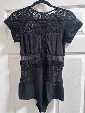 sass & bide Black Lace & Mesh Short Sleeve Bodysuit